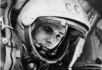 ❅ สไตล์เพิ่มเติม Space Heroes Yuri Gagarin Art ฟิล์มพิมพ์ผ้าไหมโปสเตอร์ Home Wall Decor 24x36inch