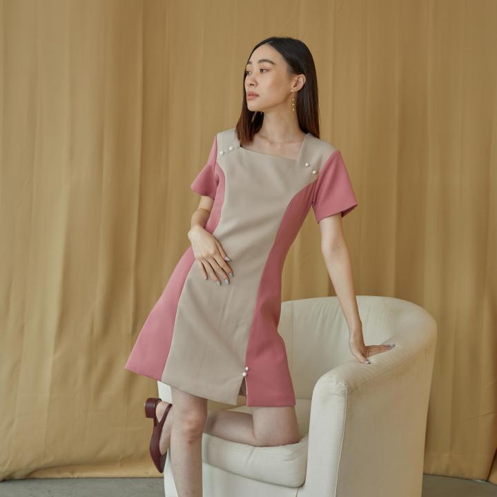 sale-akemi-dress-twotone-เดรสทำงานแขนสั้นคอเหลี่ยมสีทูโทน-ใส่ทำงานหรือออกงานก็สวย-มีติดตู้ไว้เลยนะค้า