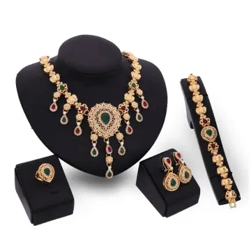 Gold ruby store emerald necklace sets