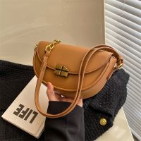 [COD] High-grade texture bag female 2023 early spring new fashion niche one-shoulder Messenger popular ladies saddle