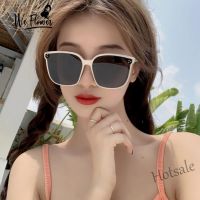 【hot sale】♦ D03 We Flower Korean White Frame Sunglasses for Women Ins Trendy Oversized UV Protection Square Sunglasses Eyewear