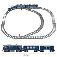 MOC ไฟฟ้าที่ใช้พลังงานจากแบตเตอรี่ไฮเทคสุดสร้างสรรค์1464ชิ้นสำหรับบล็อกตัวต่อรางรถไฟในเมืองแบบคลาสสิก