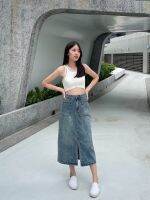 Woostudio - Luc Denim Skirt กระโปรงยีนส์ผ่าหน้า