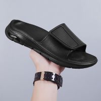 High Quality 2023 New Men Slippers Outdoor Flip Flops Indoor Cloud Soft Sole Mens Non-slip Bathroom Slipper Beach Home Shoes House Slippers