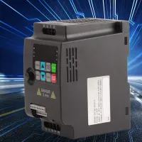 อินเวอร์เตอร์ตัวแปลงความถี่ขนาดเล็ก VFD 2.2kw SKI780 380V 3เฟสอินพุต &amp; เอาต์พุตสำหรับตัวควบคุมความเร็วมอเตอร์แกนหมุน