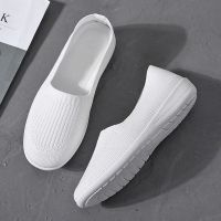 New Old Beijing Cloth Shoes Womens Breathable Mesh Surface Flying Shoes Shallow Mouth Flat Mom Shoes Middle-Aged and Elderly Non-Slip Walking Shoes swXb