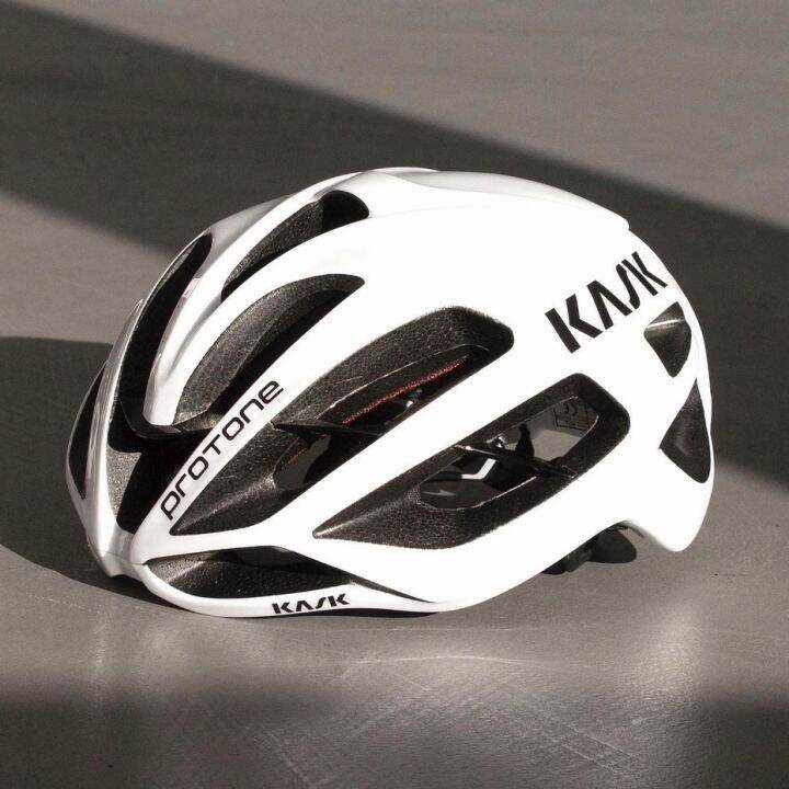 Cycling helmet red bull bicycle helmet men's and women's mountain bike