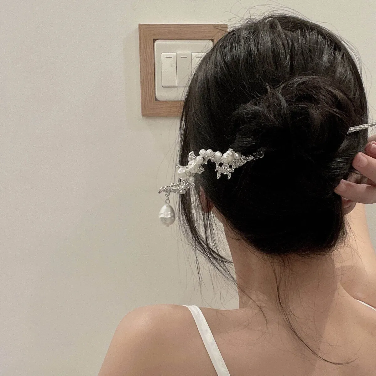 Silver Lava Pearl Hairpin Female New Chinese Gradient Green Tassel Hairpin Up-do Hairpin Hair Accessories Metal Pearl Chain | Lazada Silver Lava Pearl Hairpin Female New Chinese Gradient Green Tassel Hairpin Up-do Hairpin Hair Accessories Metal Pearl Chain | Lazada