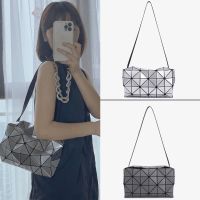 Issey Miyake Summer new pillow bag geometric diamond box bag fashionable shoulder crossbody bag mens and womens handbag