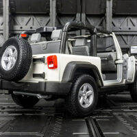 A1:24 Scale 2007 JEEP Wrangler Convertible Alloy Off-Road Vehicle Static รุ่นโลหะตกแต่งสำหรับแฟนของขวัญเด็ก ToyM