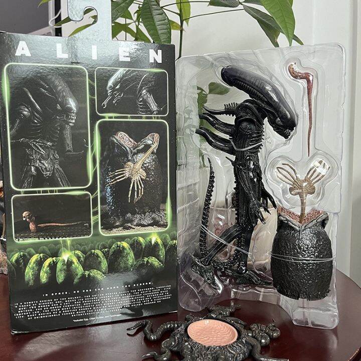 NECA Big Chap Alien Action Figure Ultimate 40th Anniversary Egg