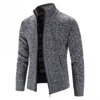 New Spring Autumn Knitted Sweater Men Fashion Slim Fit Cardigan Men Causal Sweaters Coats Solid Single Breasted Cardigan men