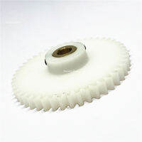 1M 45T POM Plastic Nylon Boss Spur Gear 566.35มม. 47มม. เส้นผ่านศูนย์กลาง