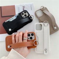 HOCE ที่ใส่การ์ดหรูหราสายรัดข้อมือเคสโทรศัพท์สำหรับ iPhone,เคสป้องกันกระเป๋าสตางค์หนังสำหรับ iPhone 11 12 13 14 15 Pro 13 12 Mini X XR XS Max 7 8 Plus