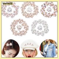 VERMILL 10PCS ตัดเย็บเสื้อผ้า เครื่องประดับหมวก คริสตัล กระดุมมุก คลิปหนีบหมวก ปุ่ม Rhinestone กิ๊บติดผมไข่มุก