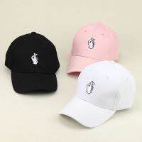Hot Sale สุดน่ารัก !!!  หมวกแก๊ปแฟชั่น แบบปักลาย หมวกแฟชั่นสำหรับผู้ชายและผู้หญิง