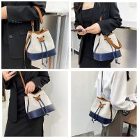 ร้อน, ร้อน★แฟชั่น Casual Contrast Color Bucket Bag 2022 กระเป๋าสะพายสไตล์ใหม่ Messenger กระเป๋าถือผู้หญิง