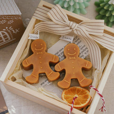 O•urHome[เทียนขนมปังขิงคริสต์มาส]Christmas gingerbread candleเทียนหอมอโรมา ของตกแต่งบ้าน ของขวัญสร้างสรรค์อุปกรณ์ประกอบฉากการถ่ายภาพตกแต่งตามเทศกาล