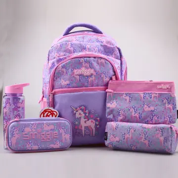 Smiggle - Our best selling Sky backpack features glitter panels and 3D  unicorn wings 🦄 perfect for school or sleepovers!