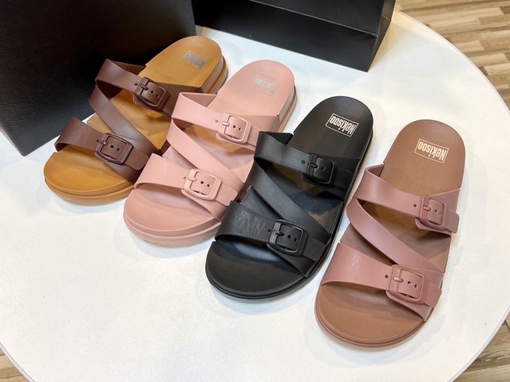 รองเท้าแตะแฟชั่น-พร้อมส่ง-size-36-40-eu-มี-4-สี-รองเท้าแตะแฟชั่นผู้หญิง-รองเท้าแตะลำลองแฟชั่น-นุ่ม-งานสวย-สินค้าขายดี-ถ่ายจากสินค้าจริง