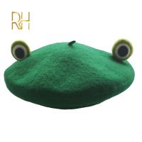 RH 2021 New Cute Frog Big Eye Wool Beret Girls Women Painter Hat Fresh Novelty Gift Green Handmade French Berets