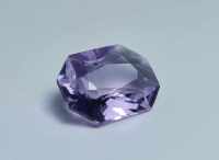 พลอยอเมทิสต์ (Amethyst) รูปทรงแปดเหลี่ยม น้ำหนัก 3.70 ct. ขนาด 9.2x12.8 mm. พลอยแท้ ราคาดี