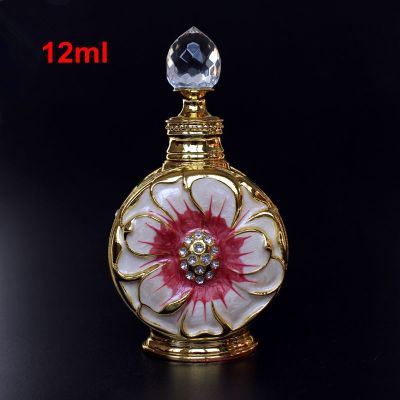 12ml Vintage Metal Perfume Bottle Glass Essential Oil Dropper Bottle Arab Style Stopper Bottle Wedding Decoration Gift