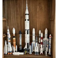 1:110 Saturn V Scale ESA Arianeal 6จรวดชุดบล็อกตัวต่ออวกาศปล่อยยานพาหนะเครื่องบินแอร์บัสของขวัญเด็กของเล่นแบบต่ออิฐ