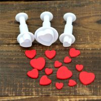 3Pcs/Set Kitchen Bakeware Tool Heart Cake Decorating Tools Mini Star Shape Cookie Cutter DIY Mold Pastry Tools For Kids Gift Bread Cake  Cookie Access