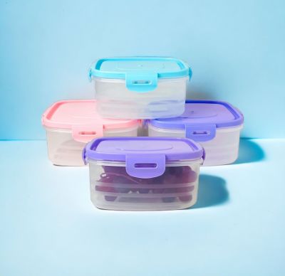 กล่องพลาสติกใส่อาหารฝาปิดล็อคแน่น4ด้านส่งแบบสุ่มสีส่ง