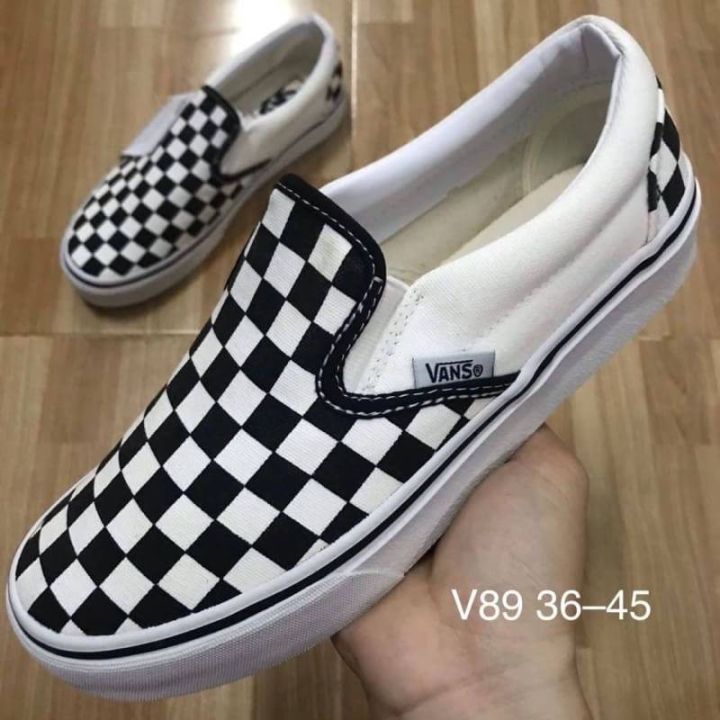 Vans Slip On Checker Board Classic รองเท้าผ้าใบแวนส์ลายตารางหมากฮอส ลวดลายโดดเด่น สะดุดตา สั่งเลย จัดส่งฟรี!!!