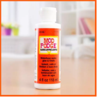 SALE กาว MOD PODGE สำหรับงานเดคูพาจ สูตรเคลือบเงา GLOSS 4 oz. เครื่องเขียน หนังสือ และดนตรี อุปกรณ์สำนักงาน กาวและอุปกรณ์สำหรับกาว