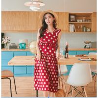 Polka dot pleated dress Vintage Bella dressชุดเดรสยาว