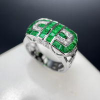 Emerald Diamond Ring แหวนเพชรมรกต มรกตแท้สีเขียวธรรมชาติ ประดับด้วยเพชรแท้น้ำ96-97 ตัวเรือนเป็นทองขาว18k