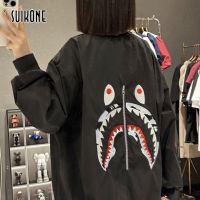 Suikone เสื้อปักลายปลาฉลามคู่ชุดยูนิฟอร์มเบสบอลสำหรับทั้งหญิงและชายเสื้อแจ็คเก็ตบอมเบอร์ใหม่ฤดูใบไม้ผลิและฤดูใบไม้ร่วง