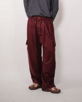 Compose. | FW22/19 Wide-Cargo Relaxed Pants in Red Wine | กางเกงขายาว ทรงรีแลกซ์ ขากว้าง สไตล์คาร์โก้ สีไวน์แดง