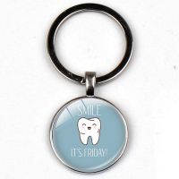 【CW】◊  New Glass Pendant Souvenir Cartoon Pattern Dentist Medal Children