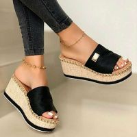 2022 Platform Wedge Sandals for Fashion Slippers Female Toe Mules Outdoor Beach Walking Ladies Shoes