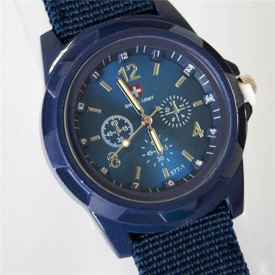 นาฬิกาข้อมือควอตซ์นาฬิกาสายผ้าใบลายทหารบกนาฬิกาข้อมือทหารผ้าใบแบบอนาล็อกกลางแจ้งกีฬานาฬิกา Hodinky