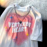 เสื้อยืดคอกลมแฟชั่นเกาหลีหญิง 2023 ฤดูร้อนใหม่ดีไซน์คู่หลวมบุคลิกภาพของผู้หญิงท่อนบนน้ำขึ้นน้ำลง