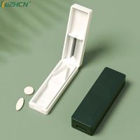 1Pcs Pills Cutter Pill Box 2 In 1 Transparent Mini Portable Quickly Split Medicine Divider Dustproof Pill Storage Box Organizer