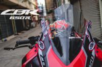 ชิว CBR650R สโม็คใส ทรงพัน แท้ Gbike Racing