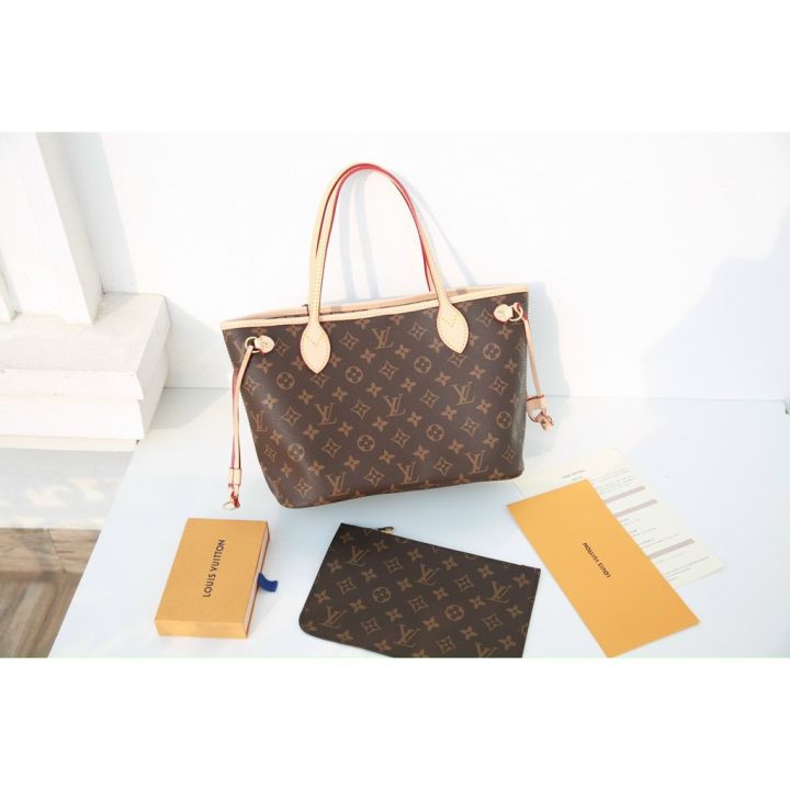 What Size? Louis Vuitton Neverfull Bag Size Review. - Lake Diary