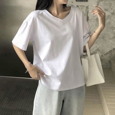 COD DSFDGDFFGHH 【50-150kg】Womens Solid Color Plus Size T-shirt V Neck Short Sleeves Big Size Tee Fashion Korean Style Loose Fit Tee For Chubby Ladies Large Size Lady Casual Big Size Tops