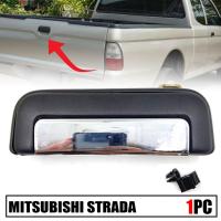 มือเปิดกระบะท้าย มือเปิดฝาท้าย อันกลาง รุ่น มิตซูบิชิ สตราด้า MITSUBISHI STRADA ปี 1996 - 2004 สีโครเมี่ยม 1 ชิ้น