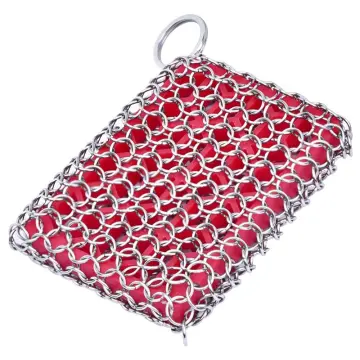 Lodge's Chainmail Scrubber Is an  Best-Seller