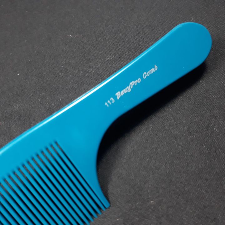 beuypro-comb-หวีผมซี่ถี่ยาวใหญ่-รุ่น-113-กว้าง-4-4-ยาว-21-หนา-0-4-ซม-น้ำหนัก-14-กรัม-ช่างตัดผมมืออาชีพ-ซาลอน-สีเขียว