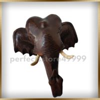 งานไม้แกะสลัก Home decoration Brown elephant head หัวช้างแกะสลักจากไม้จามจุรีสีเนื้อไม้น้ำตาลเข้มขนาด 10x10x5 นิ้ว ช้างศึก งานแกะสลักติดฝาผนัง ความเชื่อ ฮวงจุ้ย สัตว์มงคล ตกแต่งบ้าน รีสอร์ท โรงแรม (wooden)