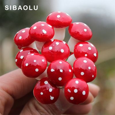 10pcs Simulation Red Mushroom Figure decorative mini plants fairy garden cartoon Building statue miniature Moss ornaments Artificial Flowers  Plants