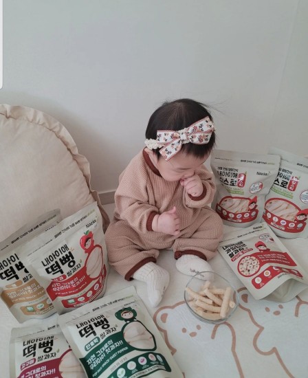 Bánh gạo ăn dặm hữu cơ naeiae hàn quốc cho bé từ 6 tháng vị chuối- dạng que - ảnh sản phẩm 7